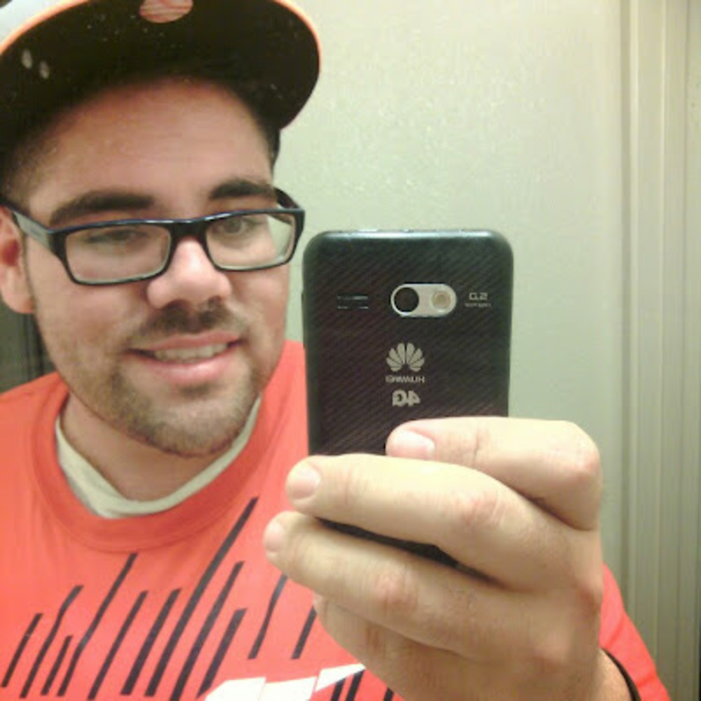 Meet your Posher, Luis
